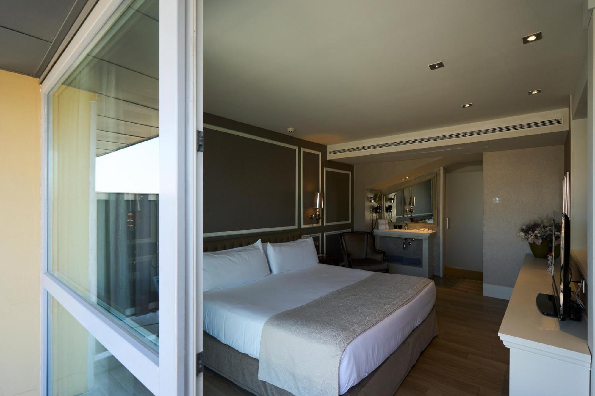 Catalonia Passeig De Gracia 4* Sup Hotel Барселона Екстериор снимка